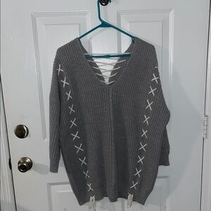 True Craft Gray V-Neck Sweater with White Details
